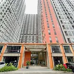 Redliving Apartemen Transpark Juanda - F88 Tower Jade