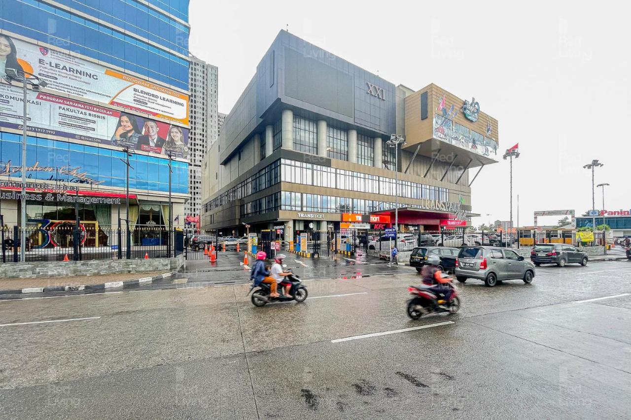 Redliving Transpark Juanda - F88 Tower Jade Hotel 2*
