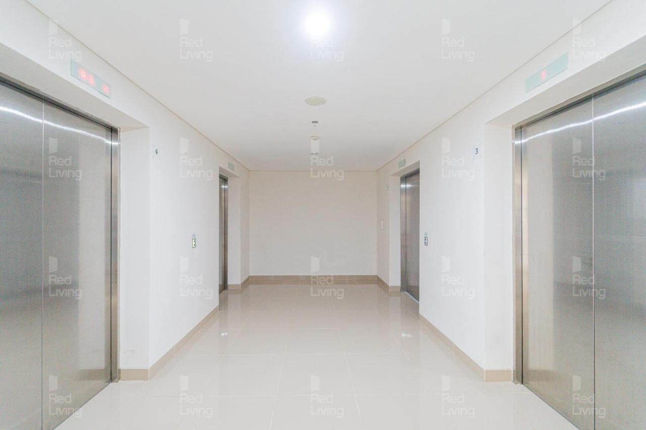 Redliving Transpark Juanda - F88 Tower Jade Hotel Bekasi